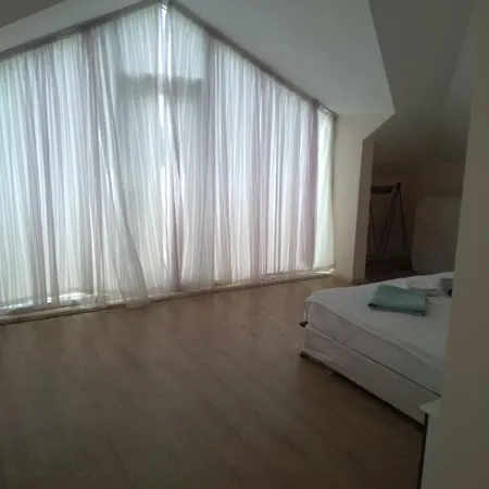 2 Yatak Odali Bluehouse With A Sea View דירה קמר