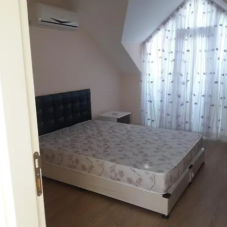 2 Yatak Odali Bluehouse With A Sea View דירה